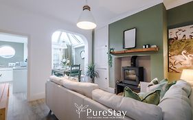 Amazing 5Br House Chester Centre By Purestay Sleeps12